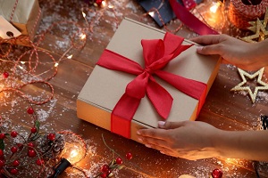 all year gifting market